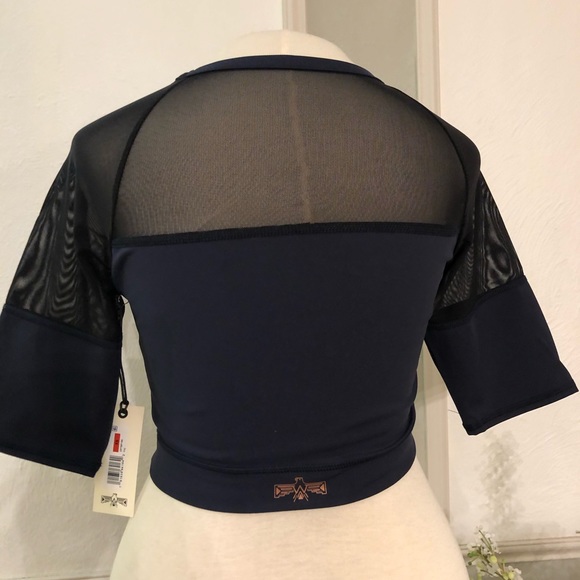 NWT WARRIOR by Danica Patrick Yoga/Athleisure CropTop w/Built-In Bra size XSMALL - Picture 4 of 4